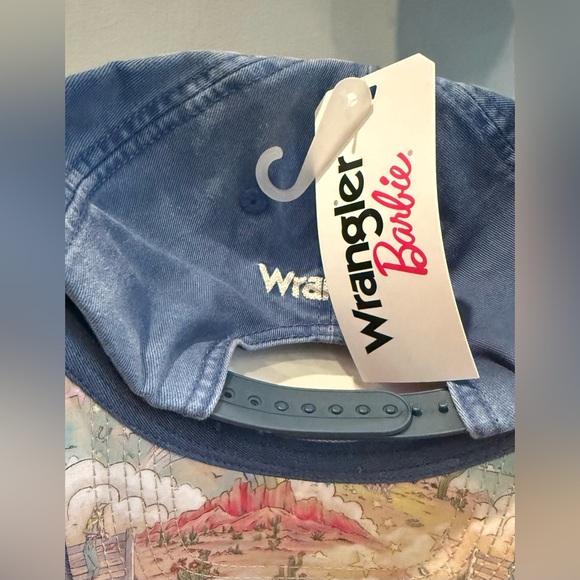 Wrangler Barbie Embroidered Snapback Adult Blue Washed Denim Hat NWT - Picture 6 of 9